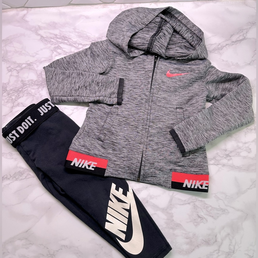 Toddler Nike Dri-Fit Outfit (2 Piece)